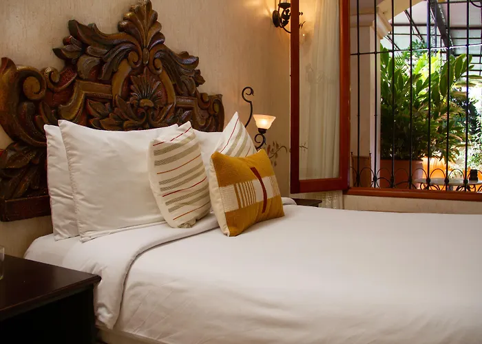 Los Pilares Hotel